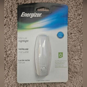 Energizer Manual On Off LED Plug-in Nightlight BWT